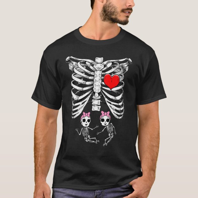 Camiseta Invitación de embarazo de Halloween Chica de esque (Anverso)