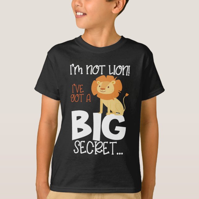 Camiseta invitación de embarazo de león de ser hermano mayo (Anverso)