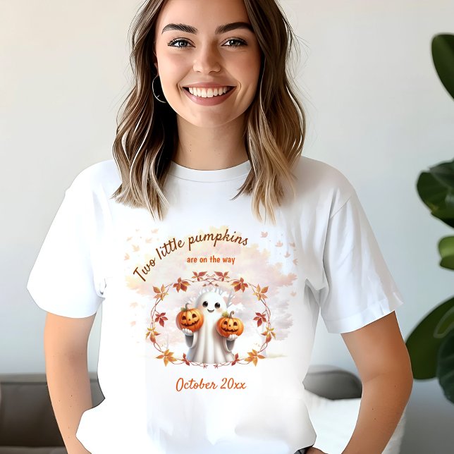 Camiseta Invitación de preñez de calabaza de Halloween para (Twins Halloween Pumpkin Pregnancy Announcement T-Shirt)