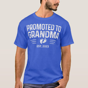 Camiseta Invitación del embarazo Promovida a la abuela Este