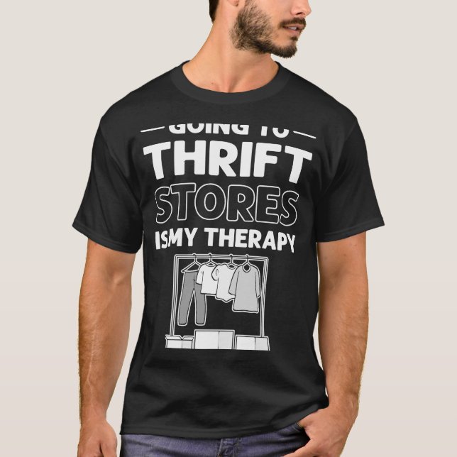 Camiseta Ir A Las Tiendas De Trineo Es Mi Terapia Thrifter  (Anverso)