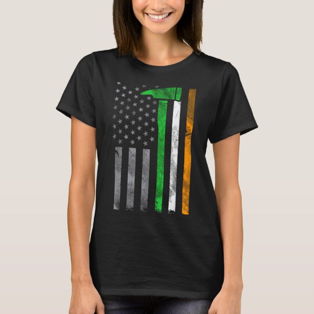Camiseta Irish American Us Flag Firefighter Axe Fire St Pat (Anverso)