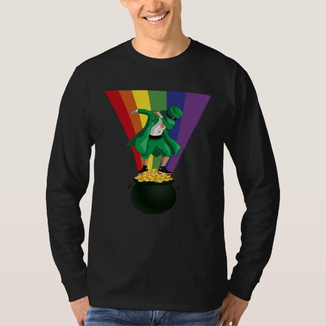 Camiseta Irish Dabbing Leprechaun on Pot of Treasure Coins  (Anverso)