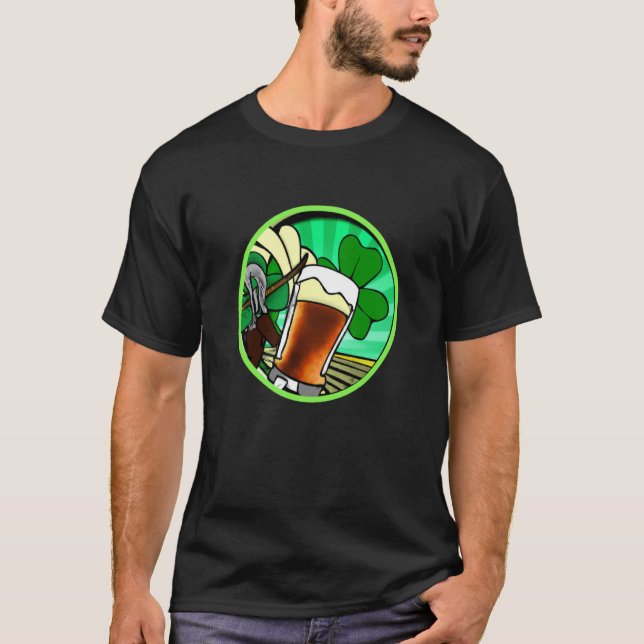Camiseta Irish lucky shamrock with beer mug St Patricks Day (Anverso)