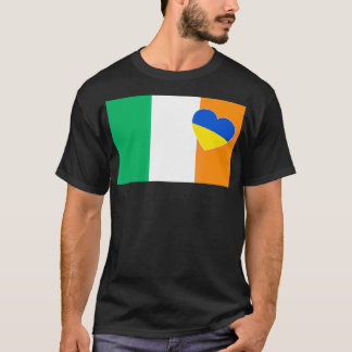 Camiseta Irlanda apoya la postura cardíaca de Ucrania con U