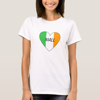 Camiseta irlandesa del corazón de la bandera de