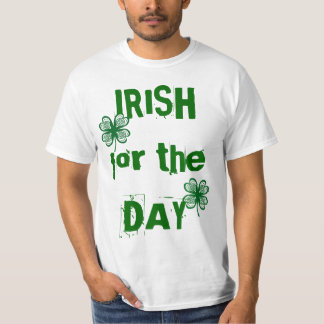Camiseta irlandesa divertida del trébol del día de