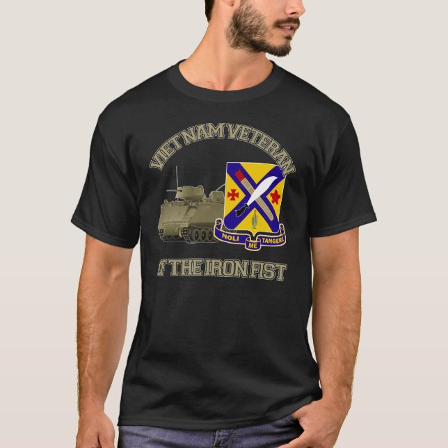 Camiseta Iron Fist - Vietnam (Anverso)
