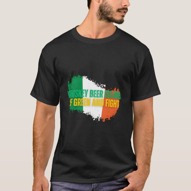 Camiseta Isla De Cervezas Whiskey De Verde Y Lucha Por San  (Anverso)