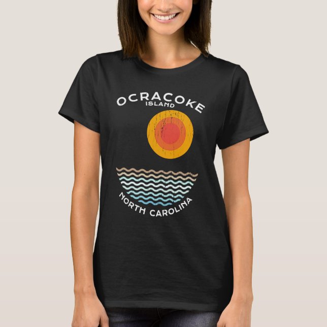 Camiseta Isla de Ocracoke en verano de NC Vacacionar rápida (Anverso)