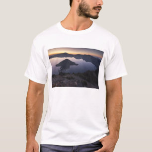 Camiseta Isla Wizard al amanecer, Parque Nacional Crater La