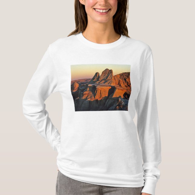 Camiseta Islas Badlands en el Parque Nacional Theodore Roos (Anverso)