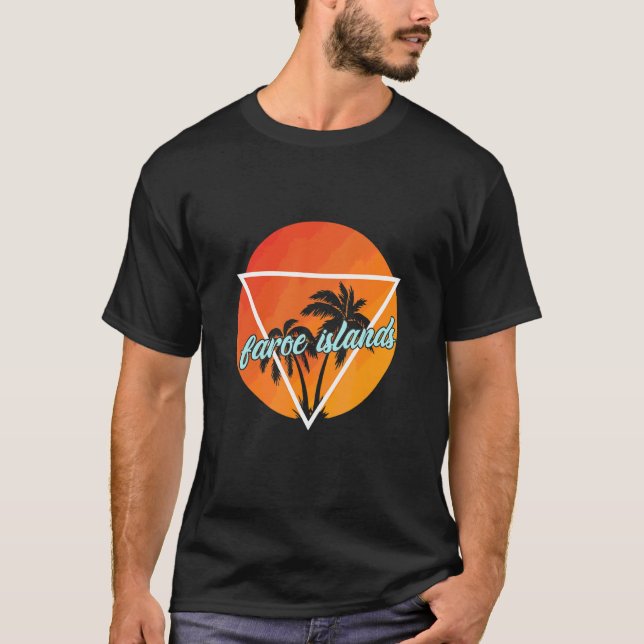 Camiseta Islas Feroe Triángulo con forma de sol con palmas (Anverso)
