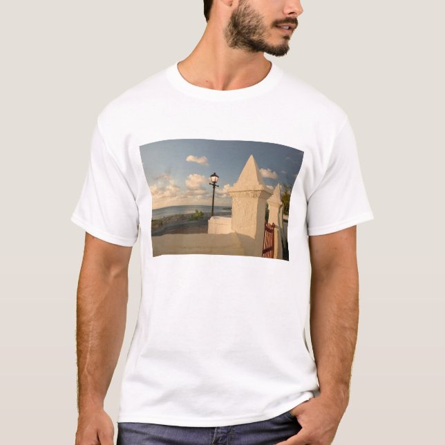 Camiseta Islas Turcas y Caicos, Isla de Gran Turca, Cockbur (Anverso)