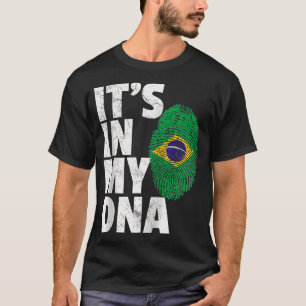 Camiseta IT_S EN MI ADN Bandera Brasilera Hombres Mujeres P