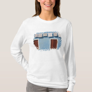 Camiseta Italia, Burano. Ropa tendida y ventanas a lo largo