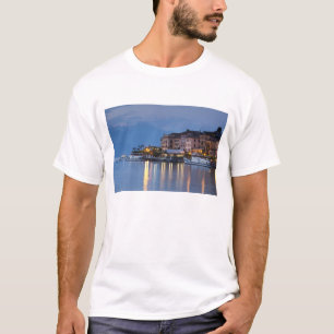 Camiseta Italia, provincia de Como, Bellagio. Vista de la c