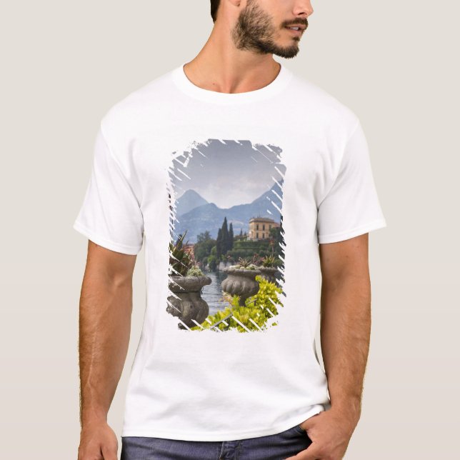 Camiseta Italia, provincia de Lecco, Varenna. Villa Monaste (Anverso)