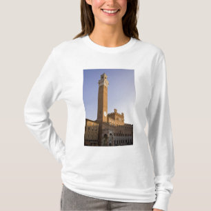 Camiseta Italia, Toscana, Siena. Torre del Mangia en
