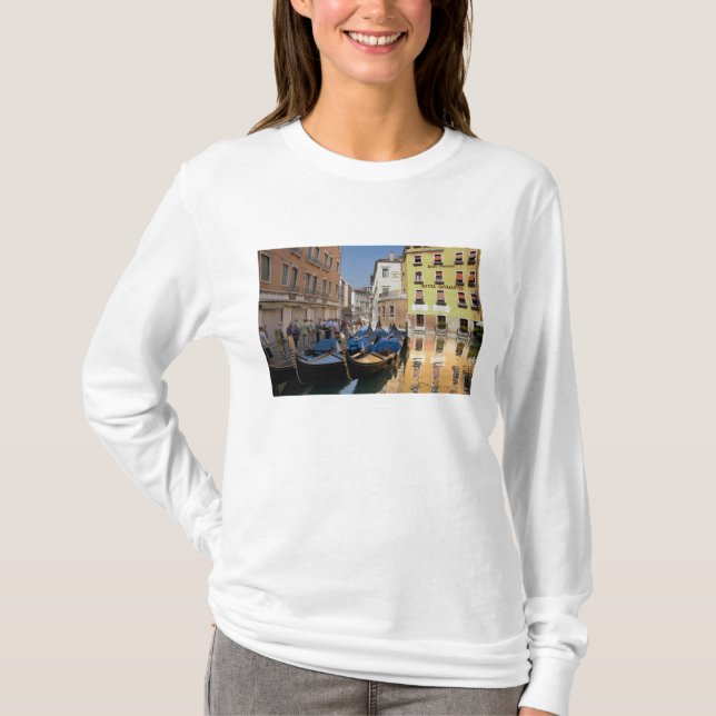 Camiseta Italia, Venecia, góndolas amarradas a lo largo del (Anverso)