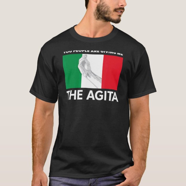 Camiseta Italiana Agita Que La Gente Me Está Dando El Agita (Anverso)