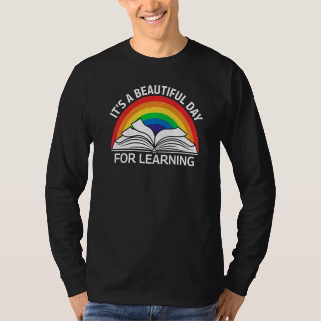Camiseta it's a beautiful day for learning  rainbow teacher (Anverso)