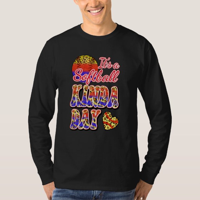 Camiseta It's a Softball Kinda Day Softball Mom High School (Anverso)