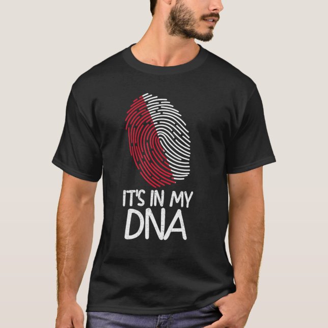 Camiseta It's In My DNA   Proud Polish Flag Fingerprint (Anverso)