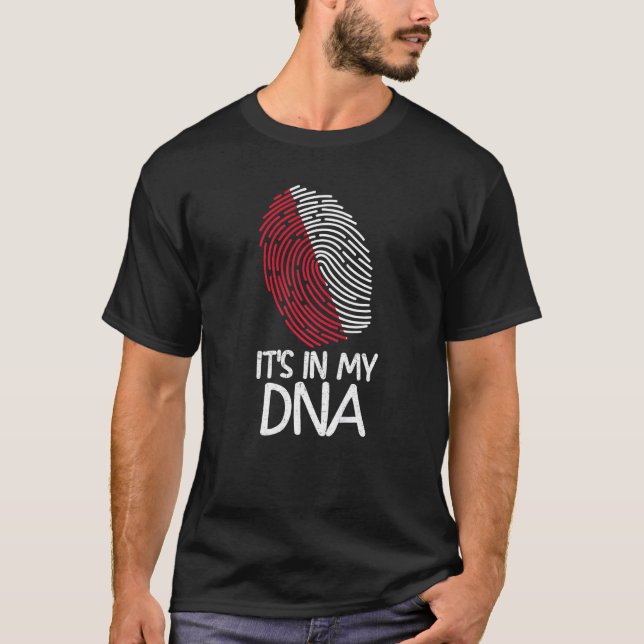 Camiseta It's In My DNA  Proud Polish Flag Fingerprint (Anverso)