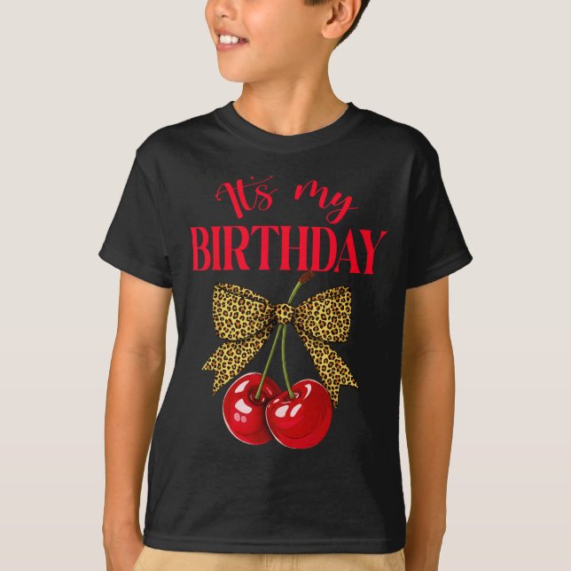 Camiseta It's My Birthday Cute Cherry Leopard Coquette Bow  (Anverso)