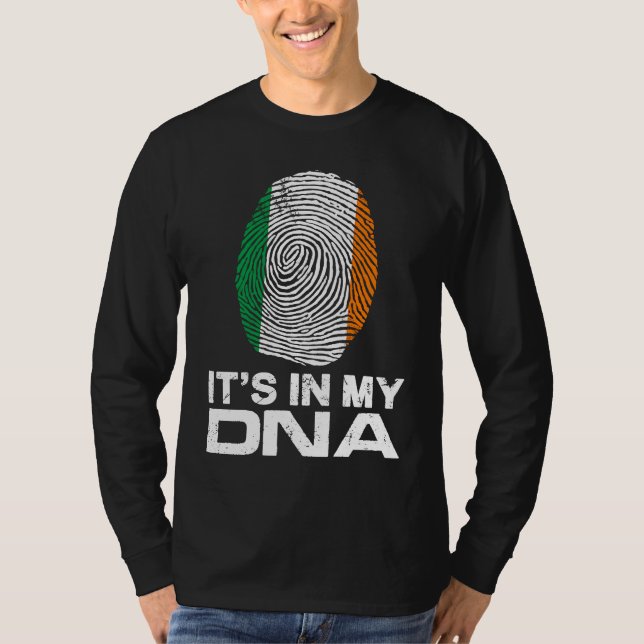 Camiseta IT'S MY DNA IN Flag National Pride Fingerprint Ire (Anverso)