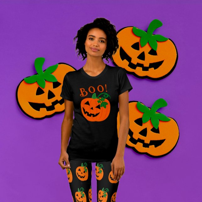 Camiseta Jack O Lantern Boo personalizado naranja negro (Be scary cute with this
 jack-o'-lantern black T-shirt. Matching leggings also available!)