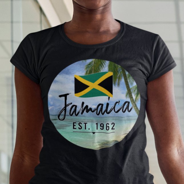 Camiseta "Jamaica Este. Playa De 1962 Con Bandera De Jamaic (Subido por el creador)