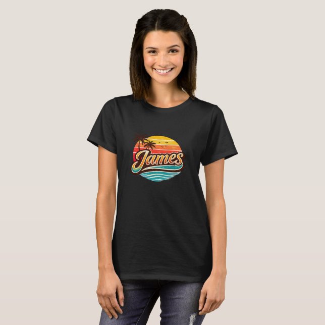 Camiseta James Retro Sunset Tropical Name Design (Anverso completo)