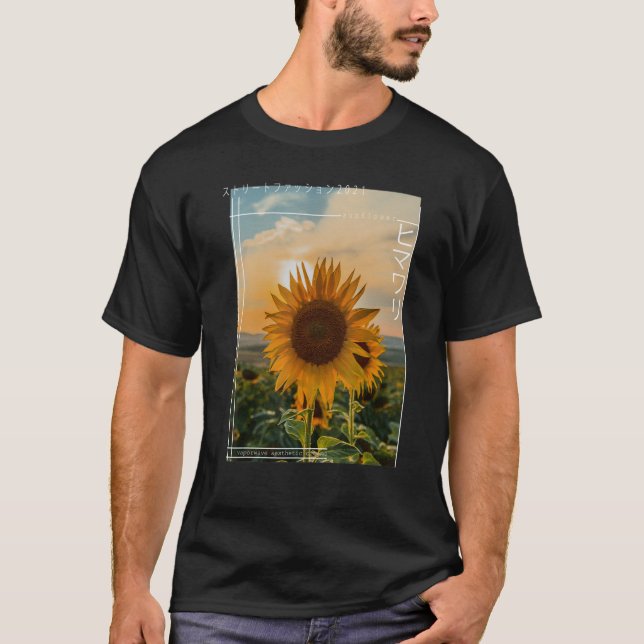 Camiseta Japanese Floral Sunflower Streetwear Aesthetic (Anverso)