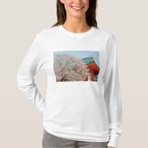 Camiseta Japón, Kyoto. Flor de cerezo de Shinto