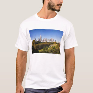 Camiseta Japón. Tokio. Panorama del distrito de Shinjuku y
