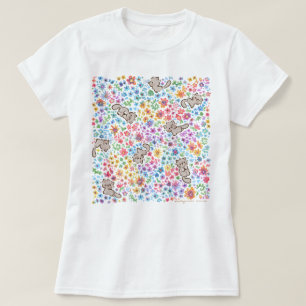 Camiseta Jardín Caprichoso de Pebble Gato Gris y Floral Bri
