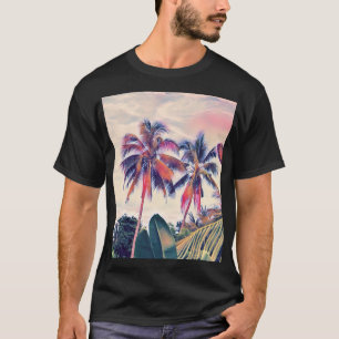 Camiseta Jardín tropical, palmeras al atardecer.