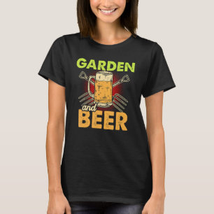 Camiseta Jardín Y Cerveza Por Eso Estoy Aquí Jardín Gardeni