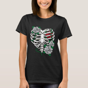 Camiseta Jaula de la costilla de esqueleto con flor de piel