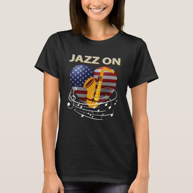 Camiseta Jazz Patriótico En Bandera Musical Corazón Saxofón (Anverso)