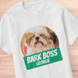 Camiseta Jefe de corteza Mascota de perro foto moderna Guay<br><div class="desc">El diseño es sencillo con un simple fondo de color y una tipografía sans serif para un aspecto de superhéroe.</div>