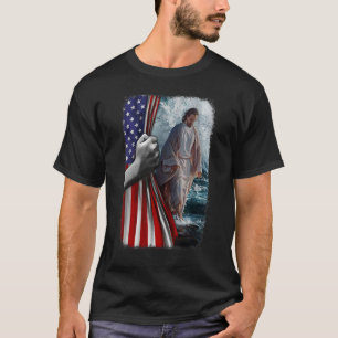Camiseta Jesús Caminando Por El Mar Bandera Estadounidense