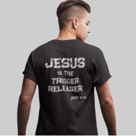 Camiseta Jesús el Liberador de Gatillo Cruz Biblia Escritur