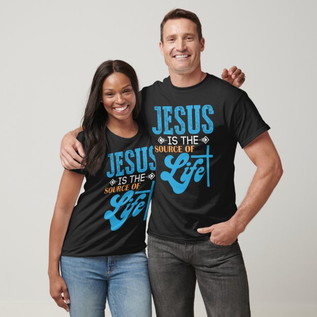Camiseta Jesús Es La Fuente De La Vida (Unisexo)