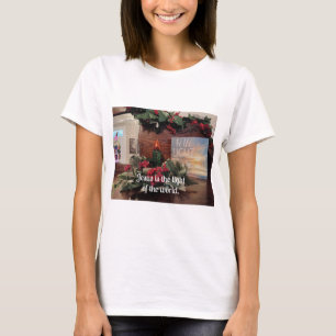 Camiseta Jesús es la luz del mundo.