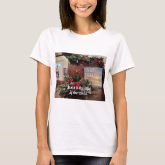 Camiseta Jesús es la luz del mundo.