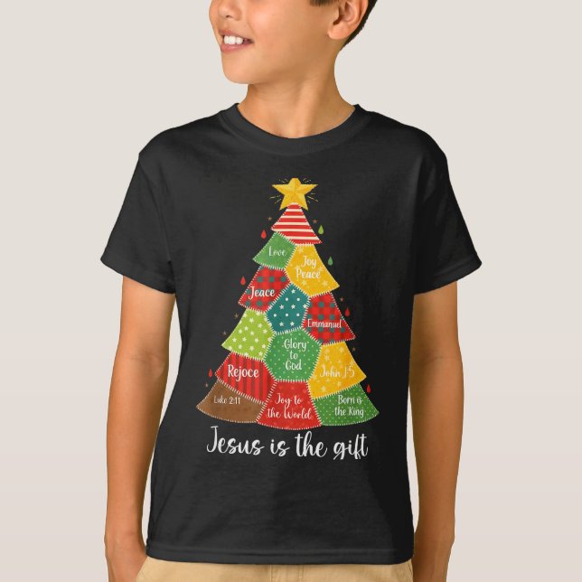 Camiseta Jesus Is The Gift Christmas Tree Patchwork Scriptu (Anverso)