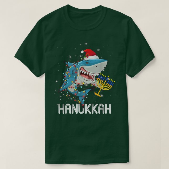 Camiseta Jewish Shark Menorah Funny Hanukkah Chanukah Anima (Diseño del anverso)